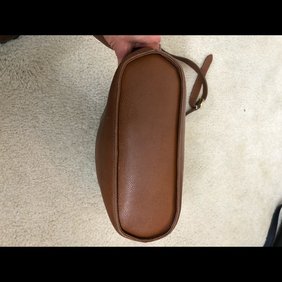 Vintage Coach British Tan crossbody bag ITALY - Picture 10 of 13